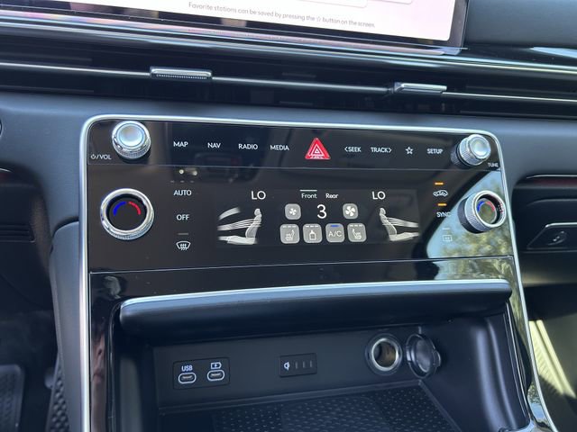 Used 2026 Genesis GV80 2.5T image 24