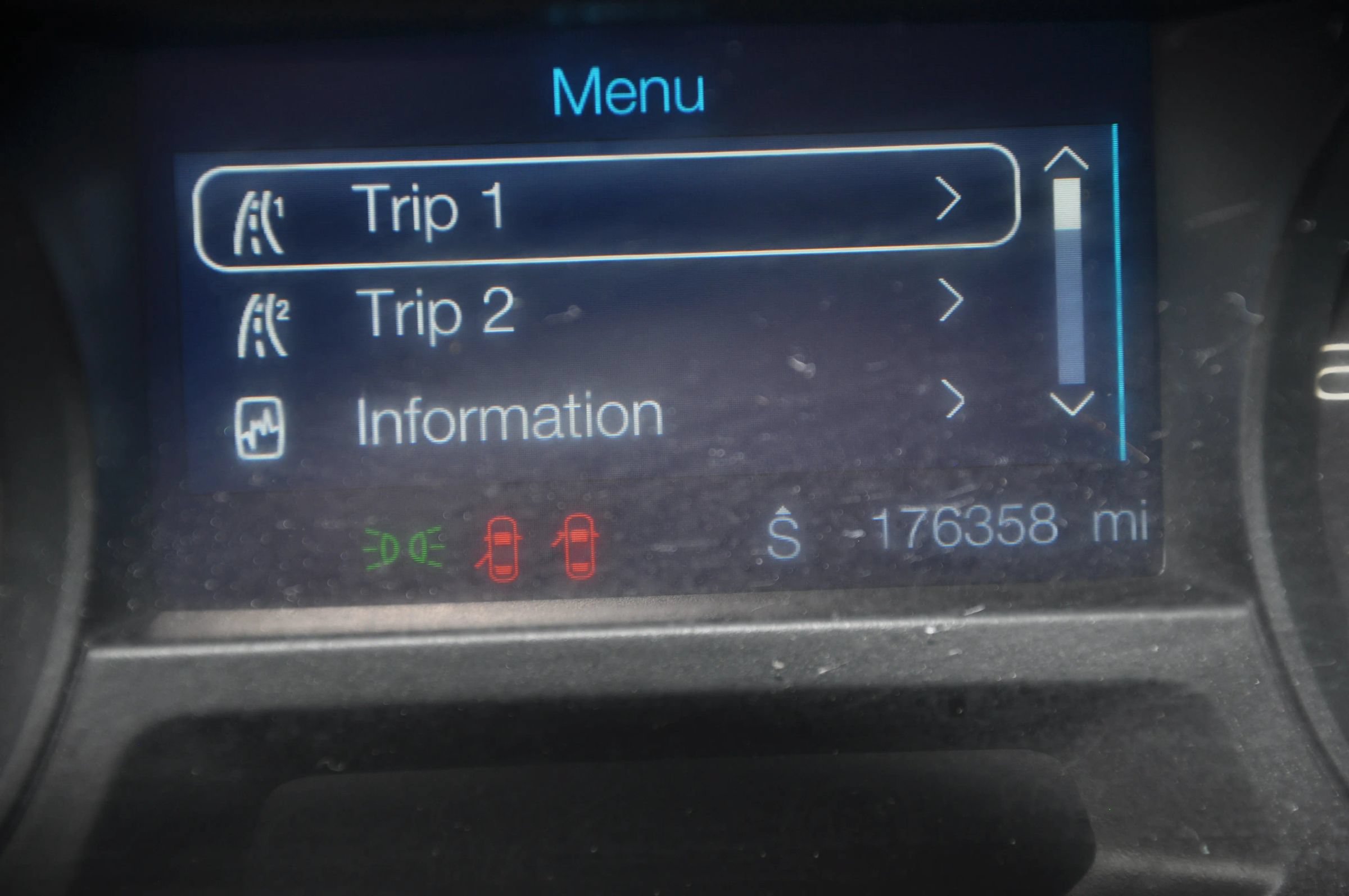 Used 2014 Ford Explorer XLT AWD/4WD image 21