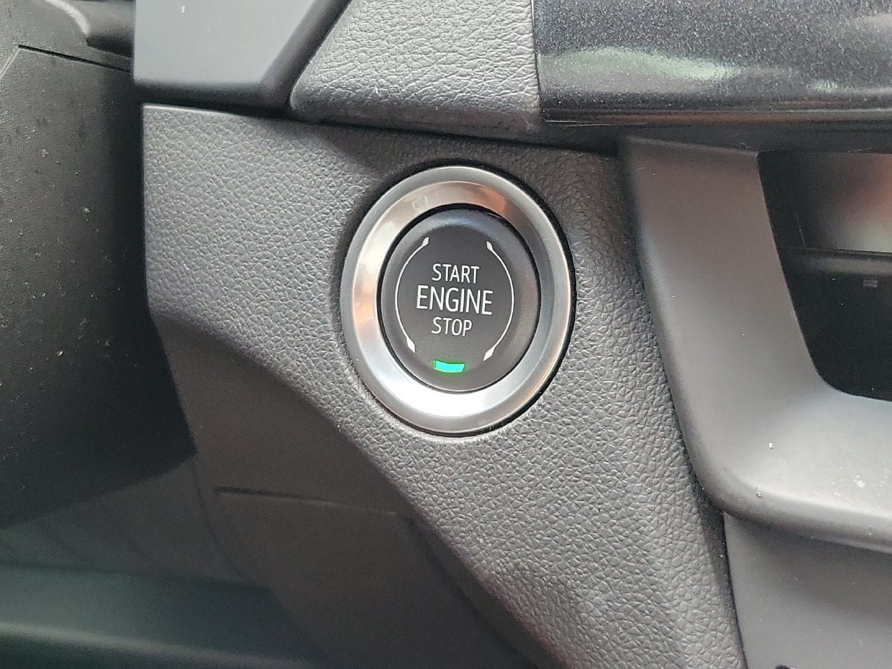 Certified 2024 Cadillac CT4 Luxury w/ Sun And Sound Package RWD image 30