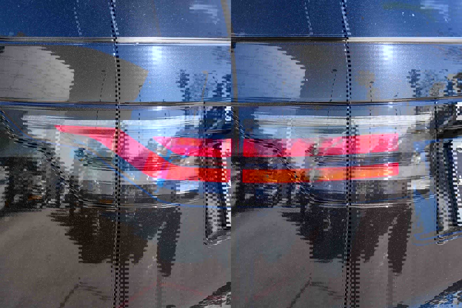 New 2026 Land Rover Discovery Limited Edition image 7