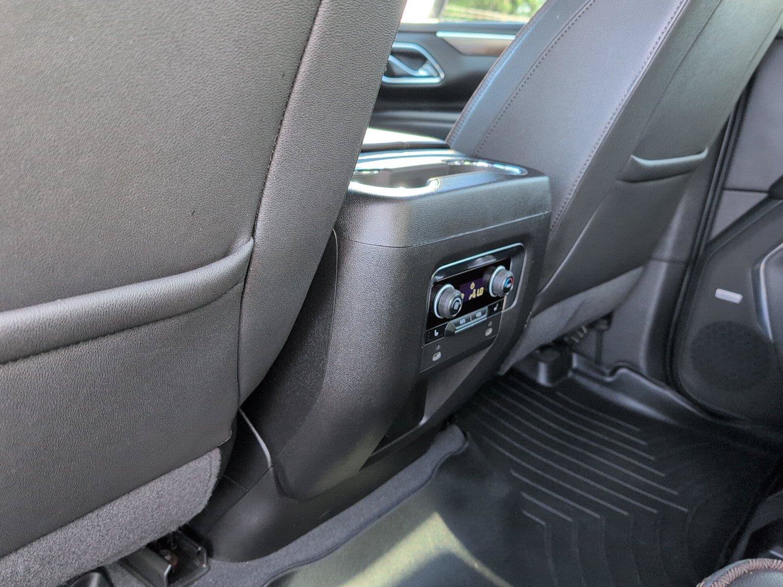 Used 2023 Chevrolet Tahoe High Country AWD/4WD image 32