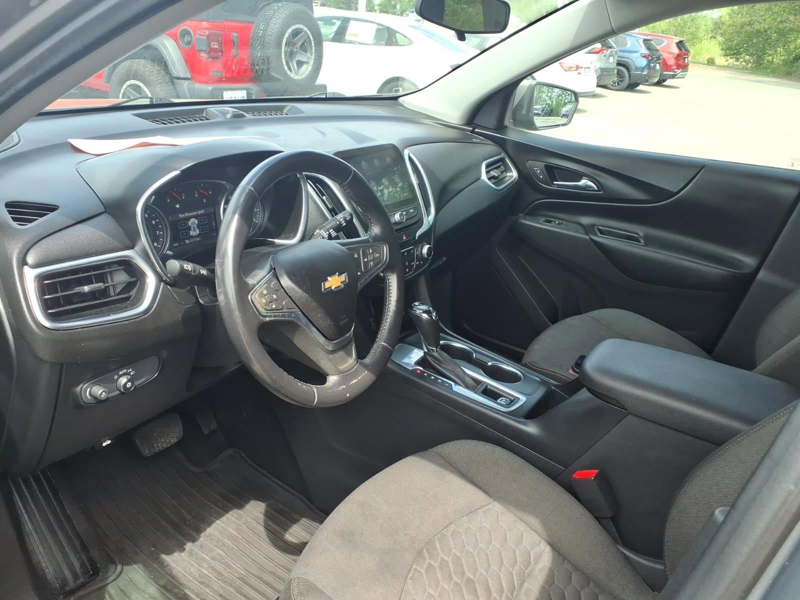 Used 2019 Chevrolet Equinox LT w/ Sun & Navigation Package FWD image 6