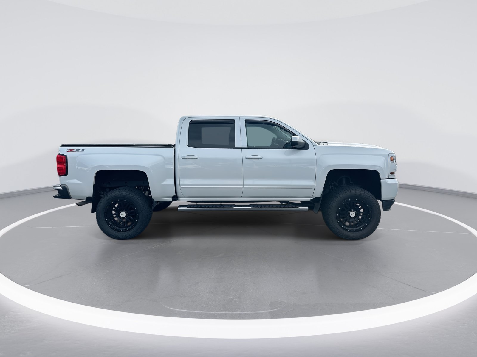 Used 2017 Chevrolet Silverado 1500 LT w/ All Star Edition AWD/4WD image 10