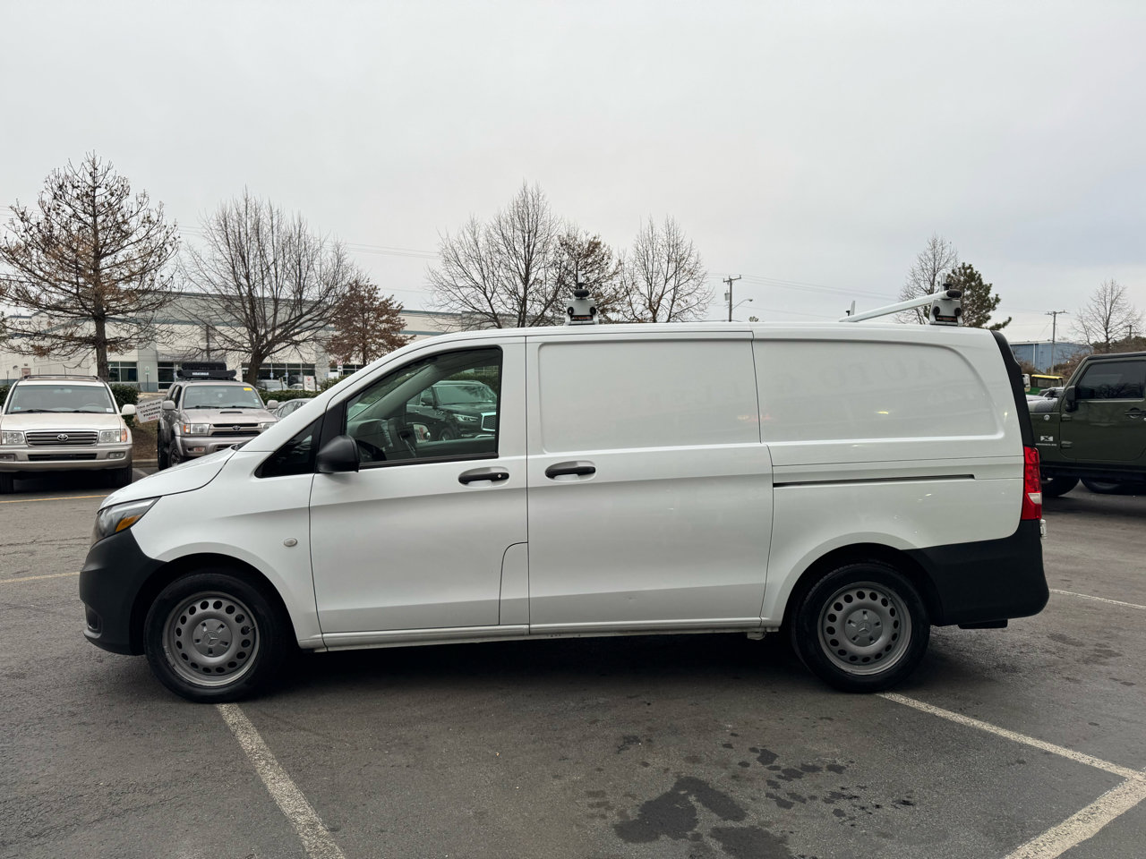 Used 2016 Mercedes-Benz Metris image 11