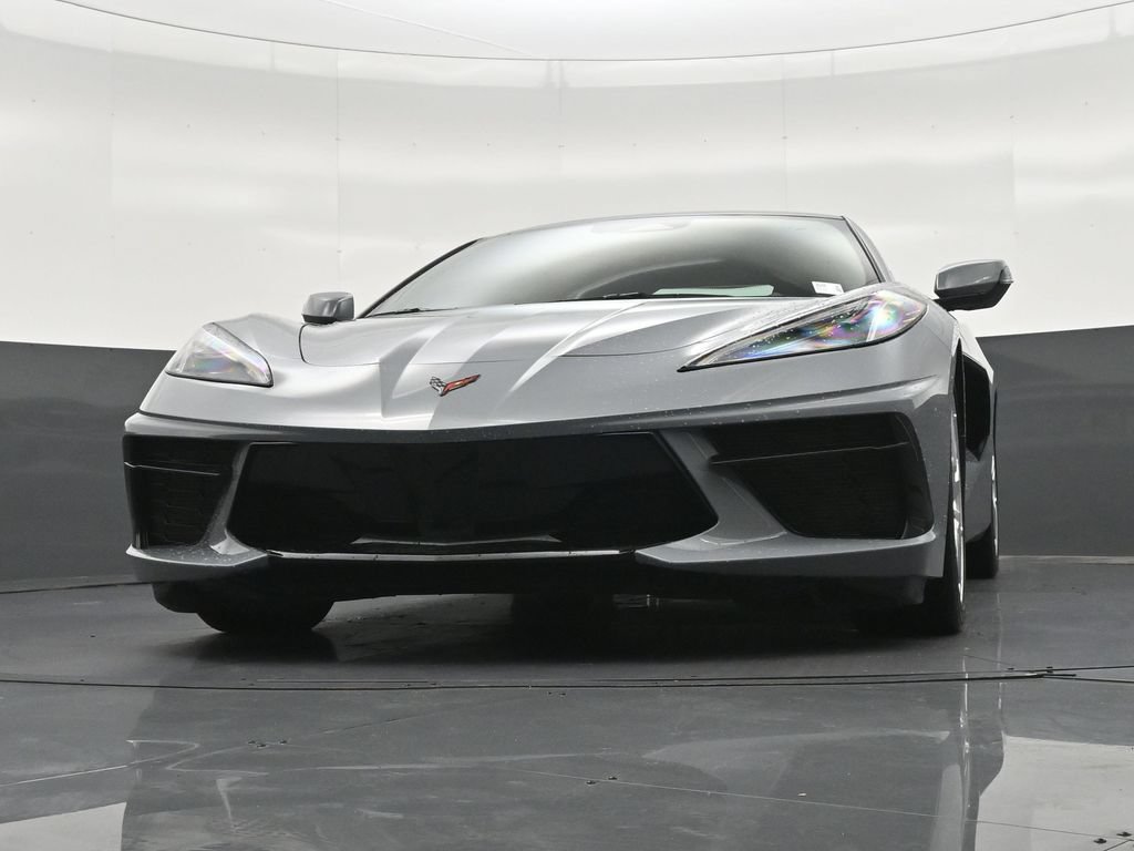 Used 2025 Chevrolet Corvette Stingray Coupe w/ 1LT RWD image 30