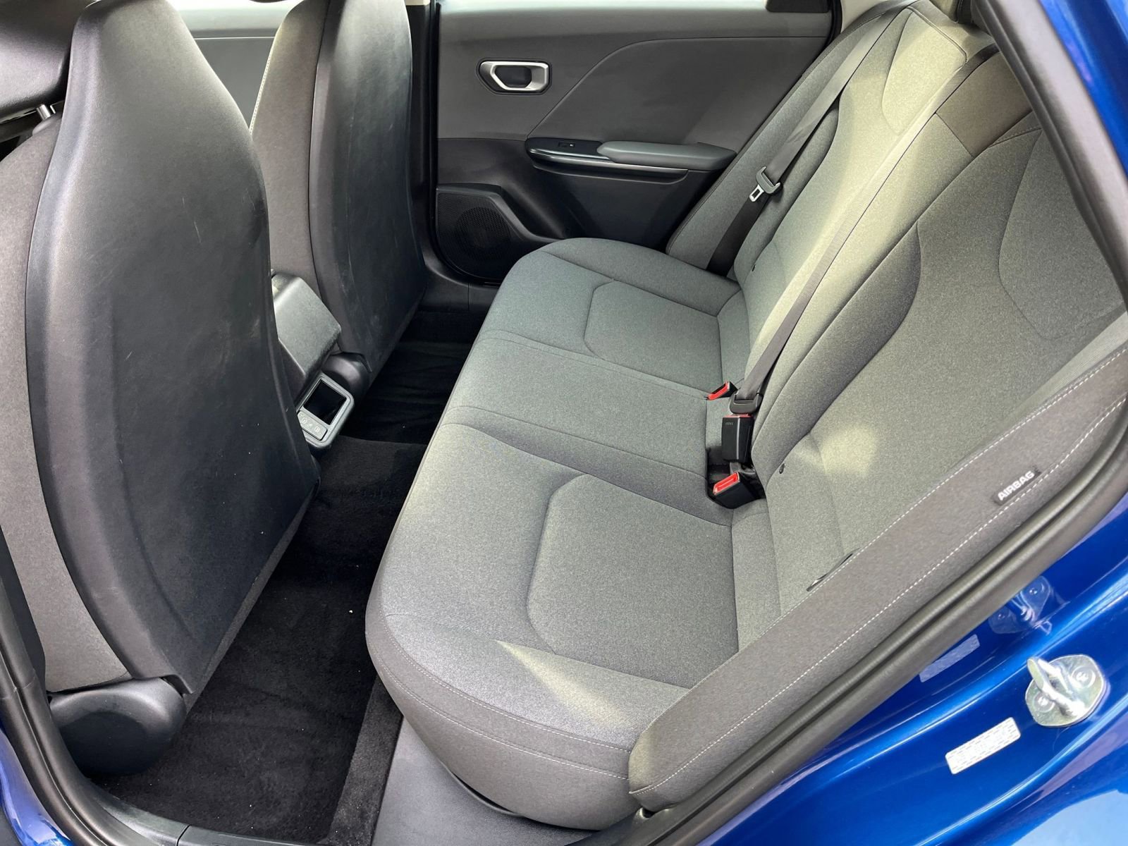 Used 2025 Kia K4 LXS image 22