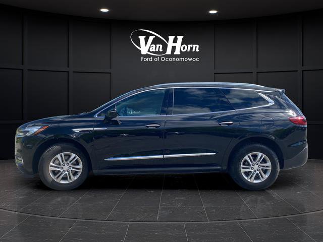 Used 2018 Buick Enclave Premium w/ LPO, Hit The Road Package AWD/4WD image 4