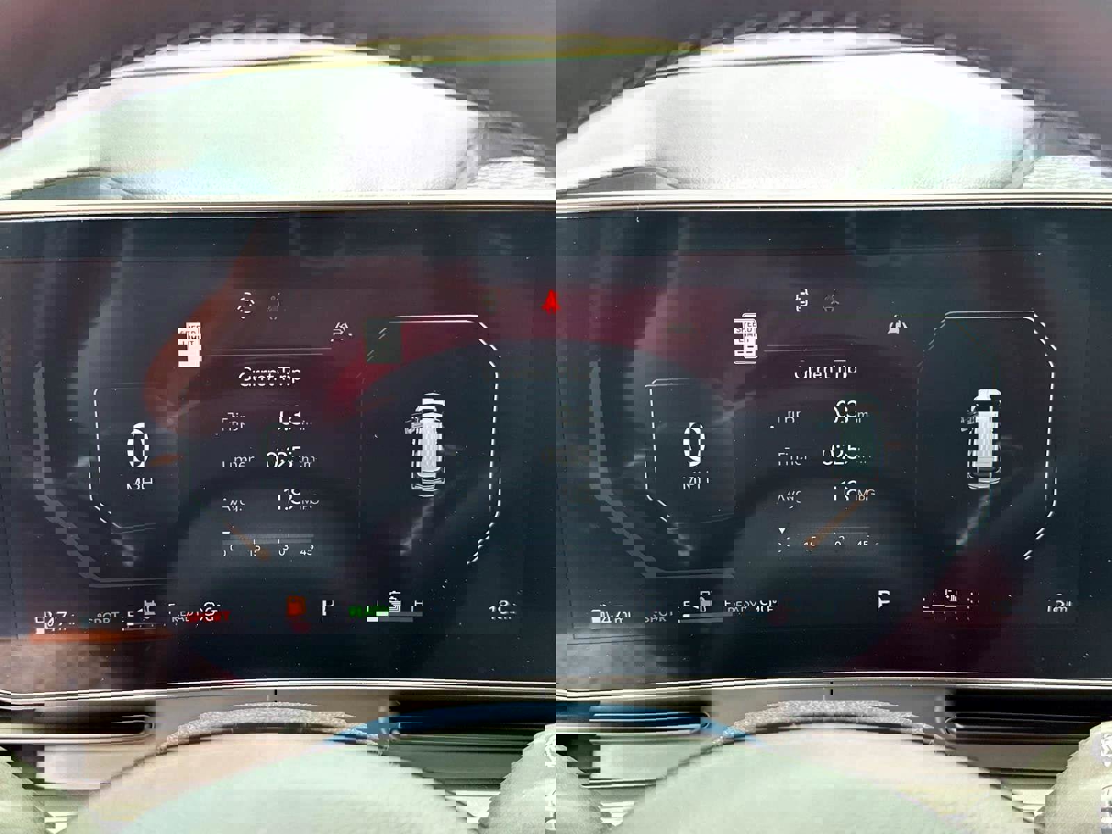 New 2025 Kia Carnival SX image 31