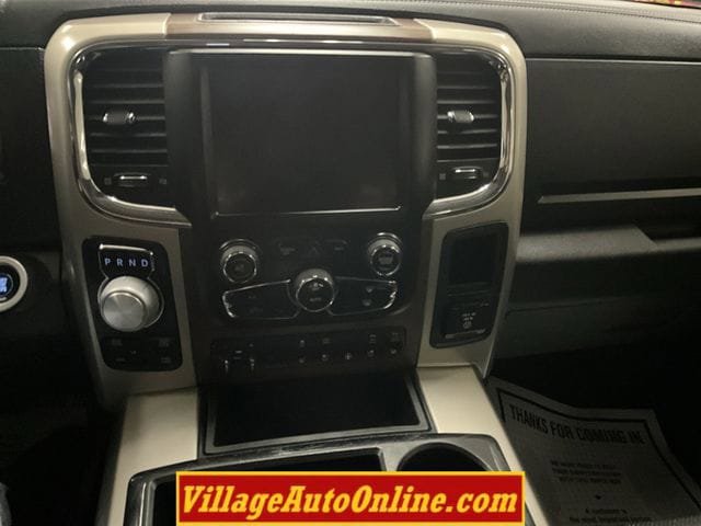Used 2015 RAM 1500 Laramie w/ Convenience Group AWD/4WD image 19