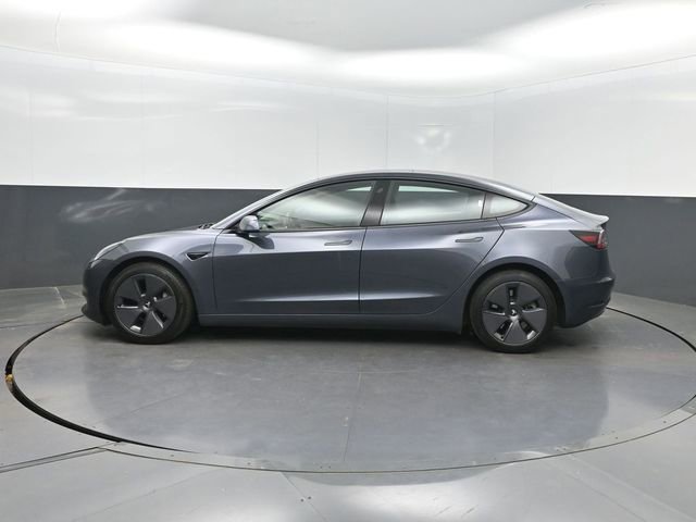 Used 2023 Tesla Model 3 Standard Range RWD image 2