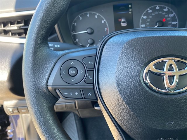 Used 2025 Toyota Corolla LE image 23