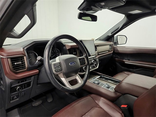 Used 2023 Ford Expedition Max Limited image 17