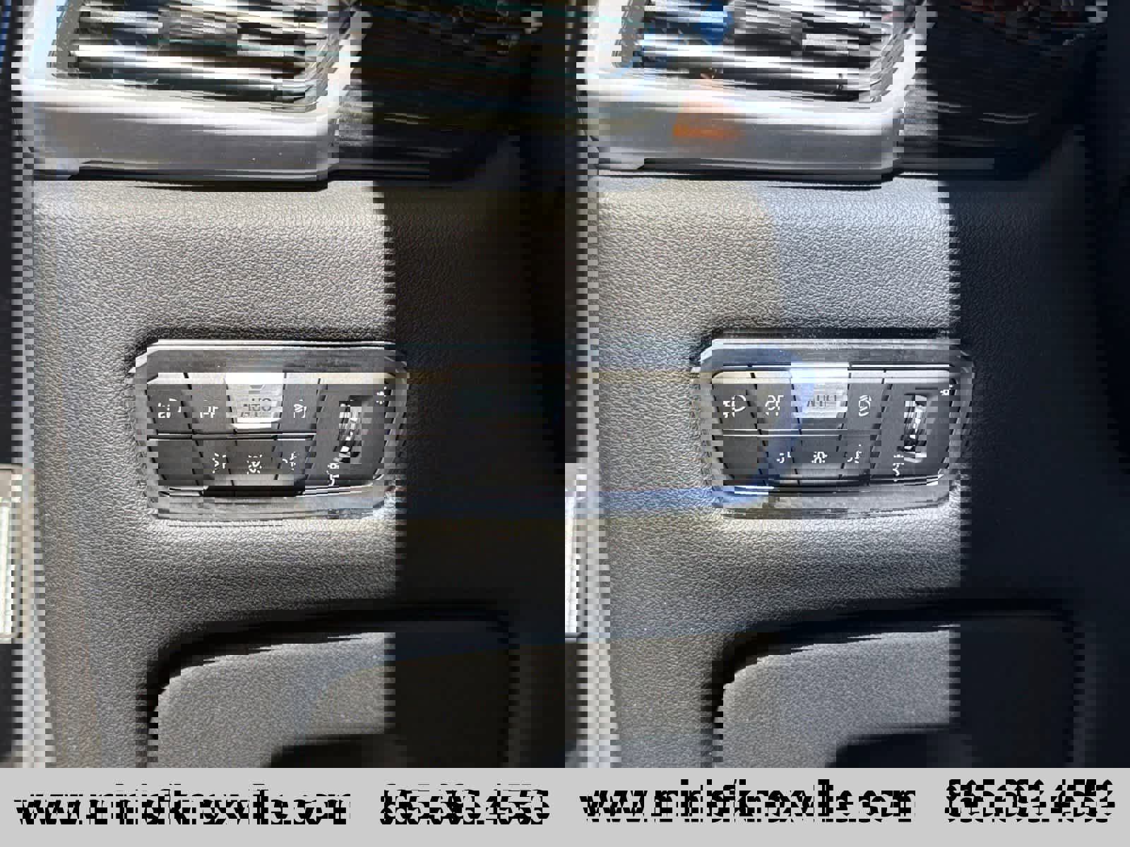 Used 2020 BMW X5 xDrive40i w/ Premium Package image 31