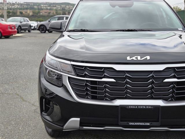 New 2026 Kia Seltos LX image 2