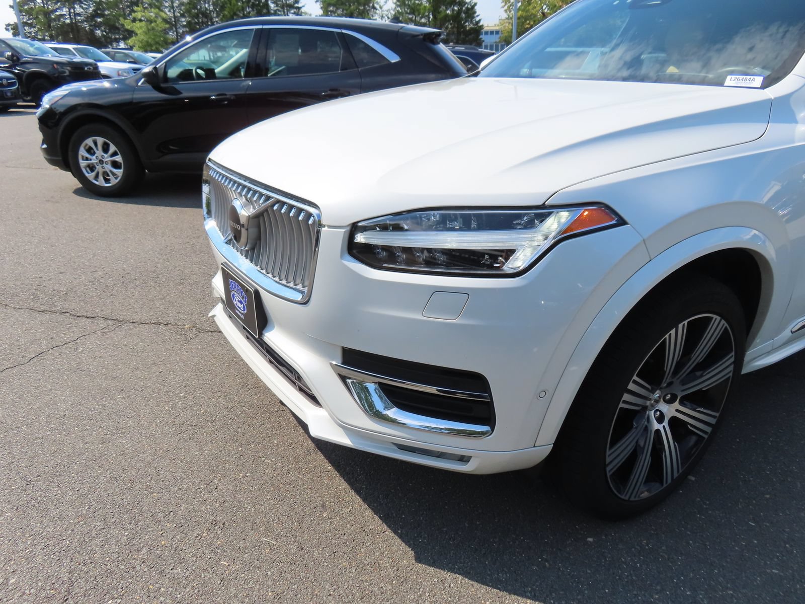 Used 2023 Volvo XC90 B6 Ultimate w/ Lounge Package AWD/4WD image 9