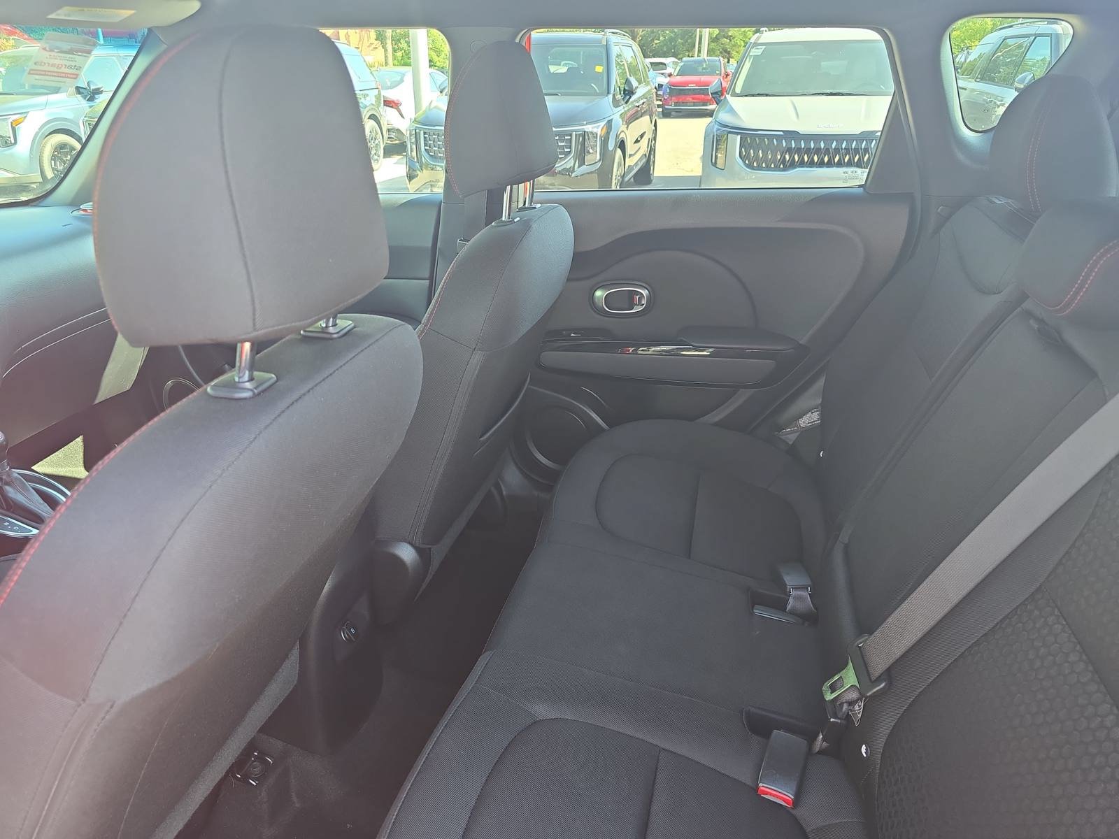 Used 2019 Kia Soul + FWD image 14