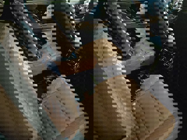 Used 2024 Lincoln Aviator Reserve w/ Equipment Group 201A image 9