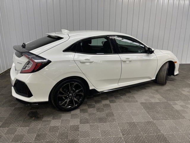 Used 2017 Honda Civic Sport image 4
