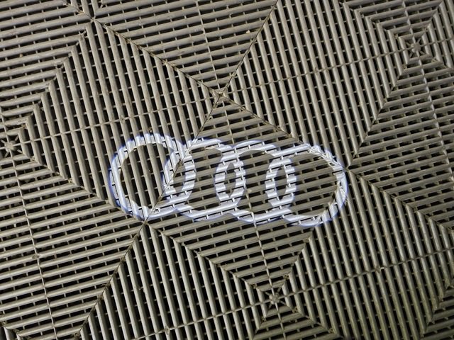 Used 2023 Audi Q4 e-tron Prestige w/ 20" Wheel Package image 11