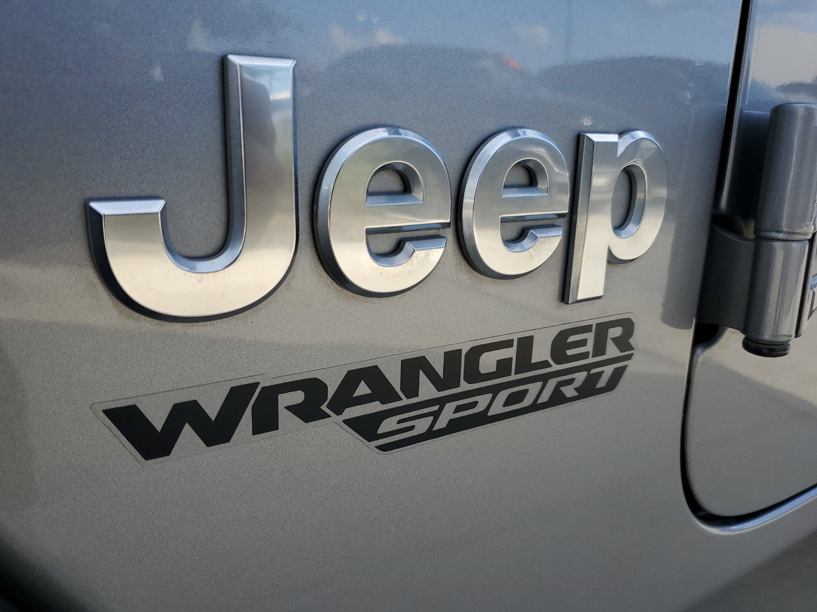Used 2020 Jeep Wrangler Sport AWD/4WD image 12