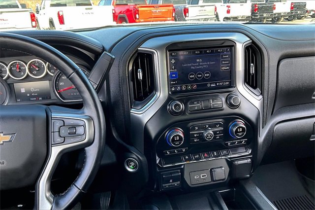 Used 2020 Chevrolet Silverado 1500 LTZ w/ LTZ Convenience Package image 10