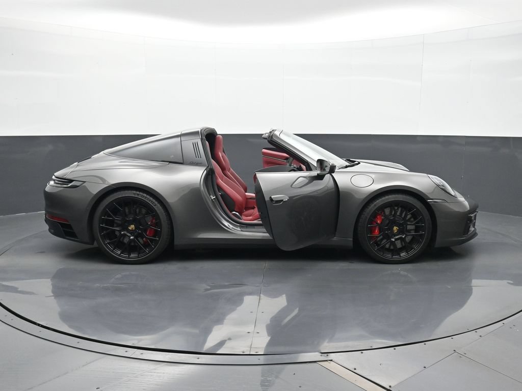 Certified 2023 Porsche 911 Targa 4 GTS AWD/4WD image 30