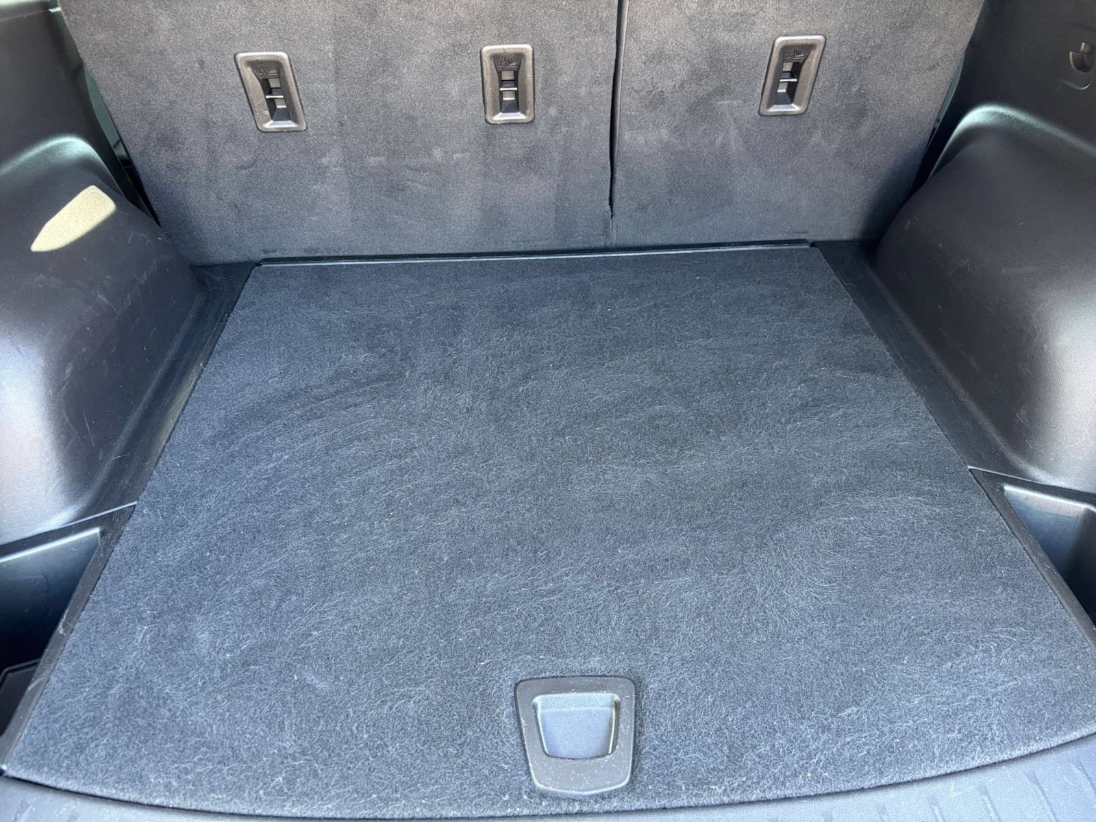 Used 2025 Chevrolet Blazer LT FWD image 33