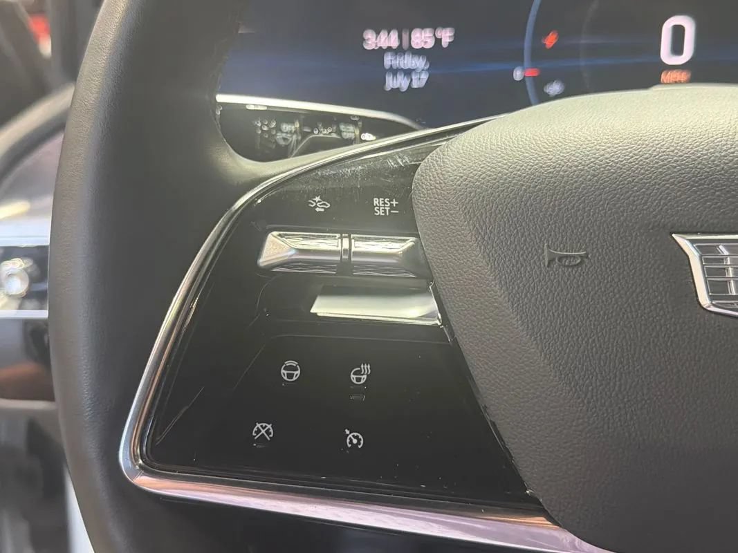 Used 2024 Cadillac Lyriq Sport AWD/4WD image 58