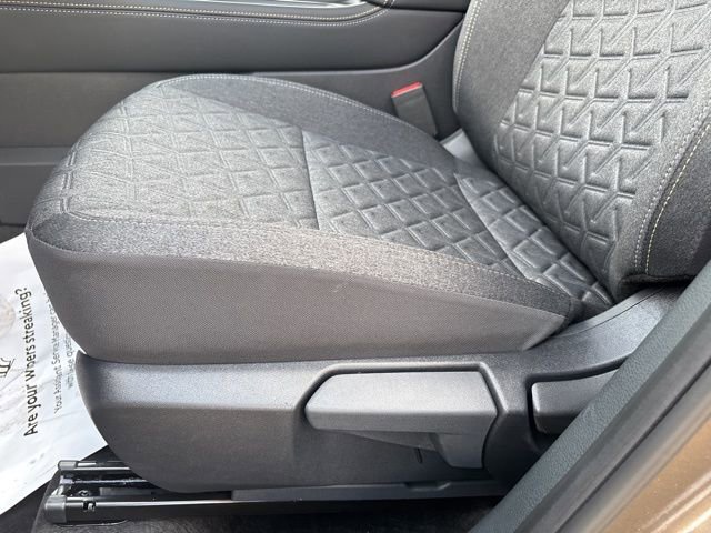 New 2025 Nissan Kicks SV image 10