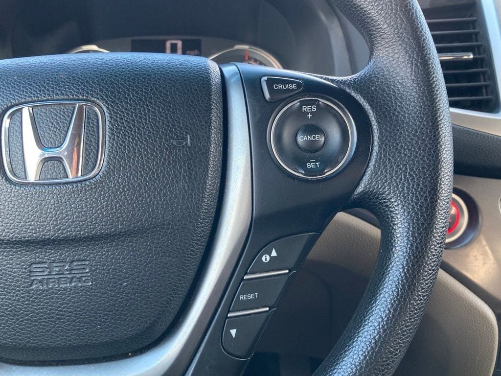 Used 2016 Honda Pilot EX image 17