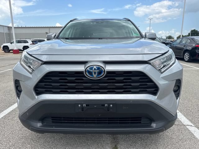 Used 2021 Toyota RAV4 XLE w/ Convenience Package AWD/4WD image 2
