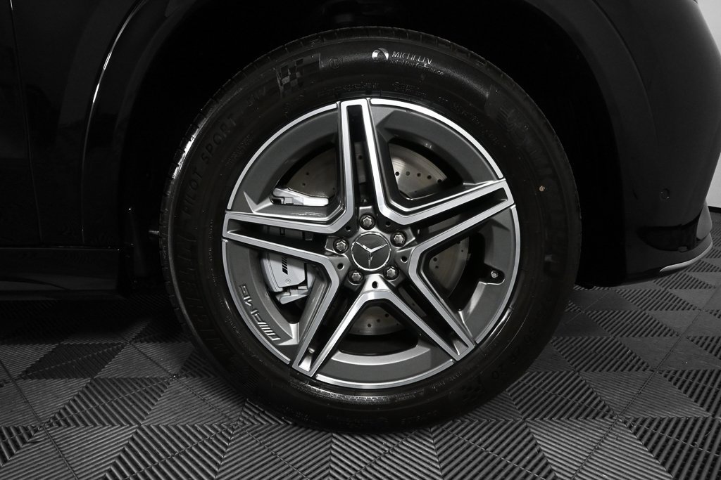 Certified 2025 Mercedes-Benz GLE 53 AMG 4MATIC image 37