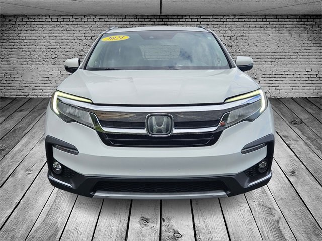 Used 2021 Honda Pilot Touring image 2