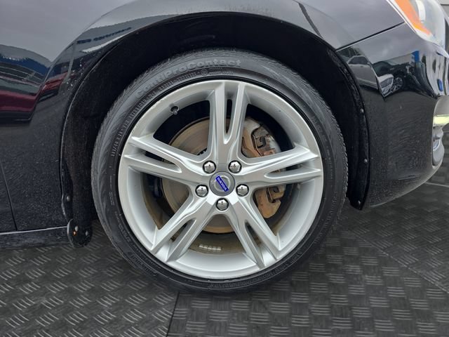 Used 2016 Volvo V60 T5 Premier AWD/4WD image 38