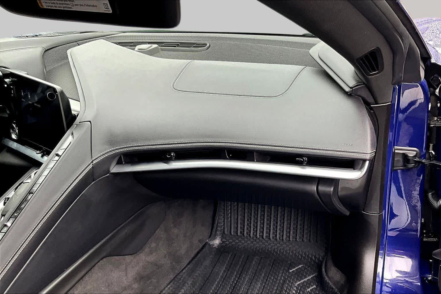Used 2025 Chevrolet Corvette Stingray Preferred Cpe w/ Battery Protection Package RWD image 19