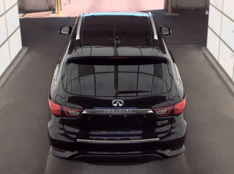 Used 2018 INFINITI QX60 FWD w/ Premium Plus Package image 4