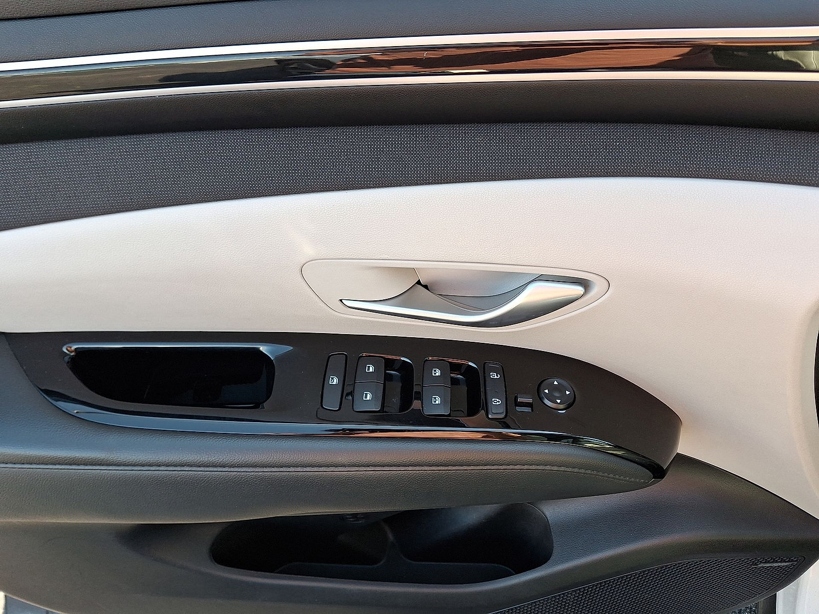 Used 2024 Hyundai Tucson Limited FWD image 10