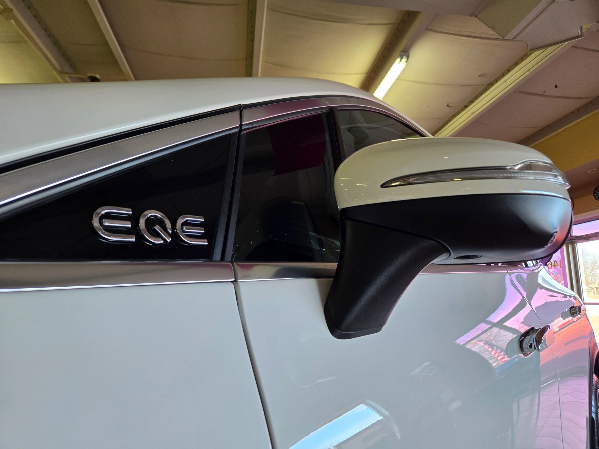 Used 2023 Mercedes-Benz EQE 500 4MATIC SUV image 25