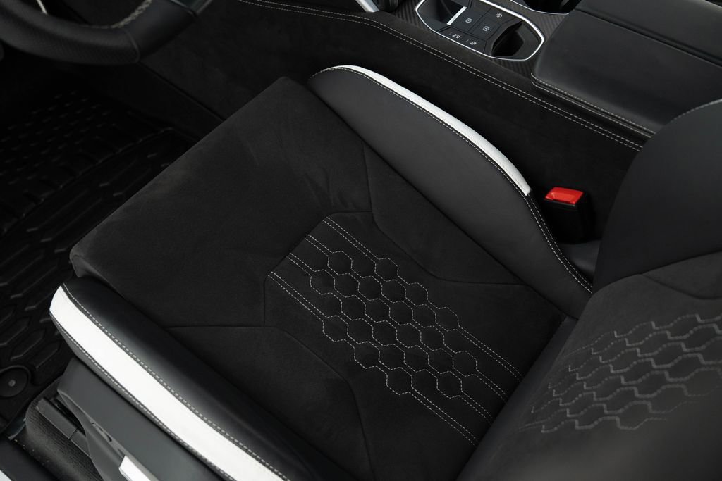Used 2024 Lamborghini Urus S AWD/4WD image 28