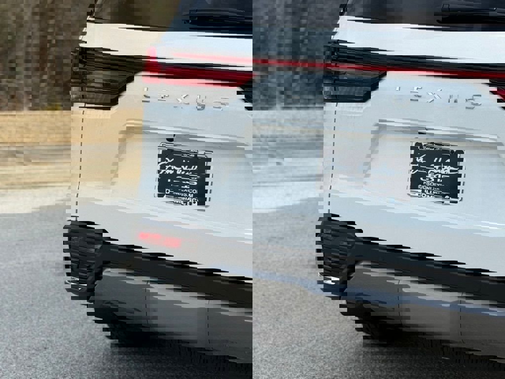 New 2026 Lexus LX 700h Luxury image 15