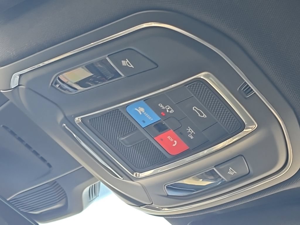 New 2026 Jeep Cherokee Limited AWD/4WD image 30