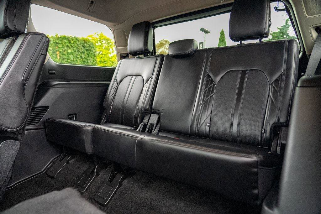 Used 2020 Ford Expedition Platinum AWD/4WD image 25