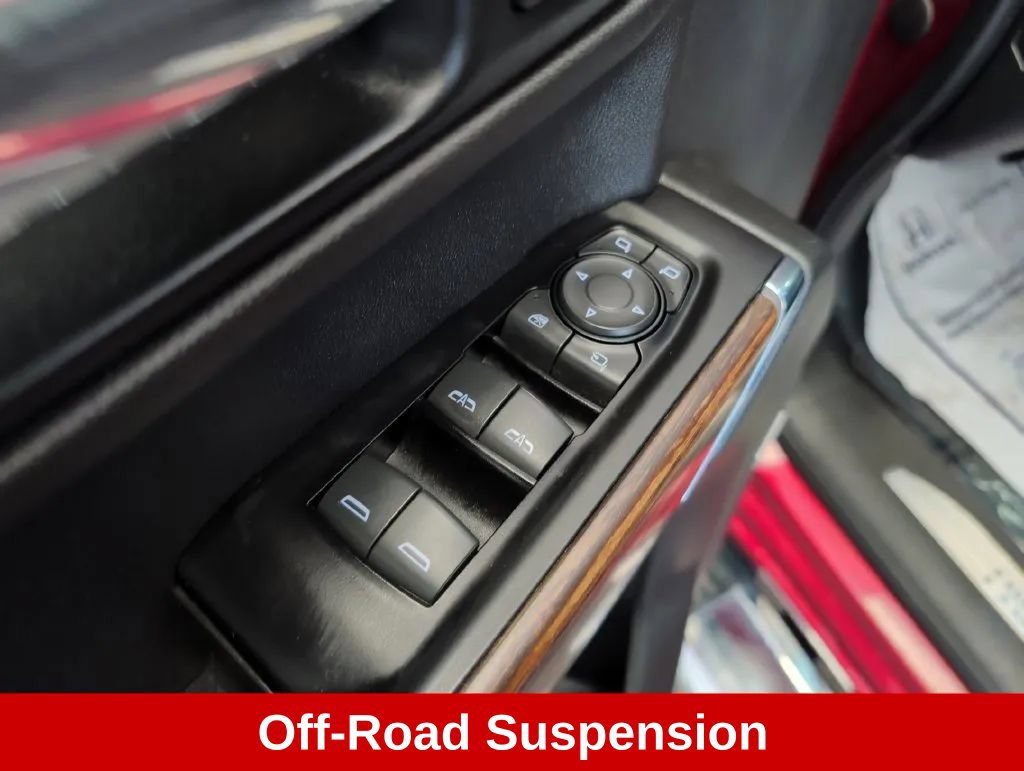 Used 2019 Chevrolet Silverado 1500 High Country w/ Technology Package AWD/4WD image 20