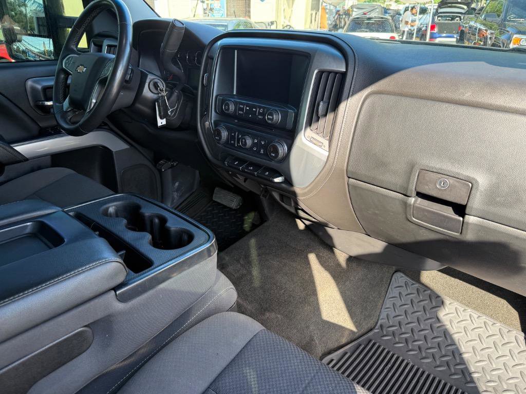 Used 2017 Chevrolet Silverado 1500 LT w/ All Star Edition AWD/4WD image 18