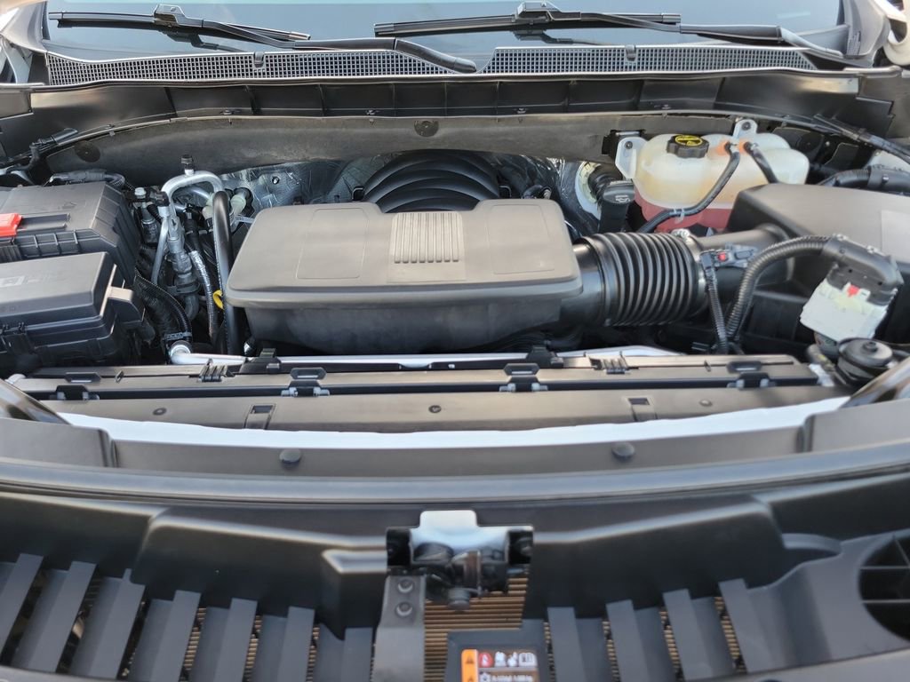 Used 2025 Chevrolet Tahoe LT AWD/4WD image 31