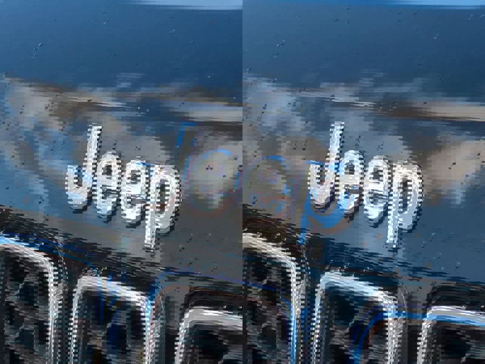 Used 2022 Jeep Grand Cherokee Limited w/ Tech Group image 12