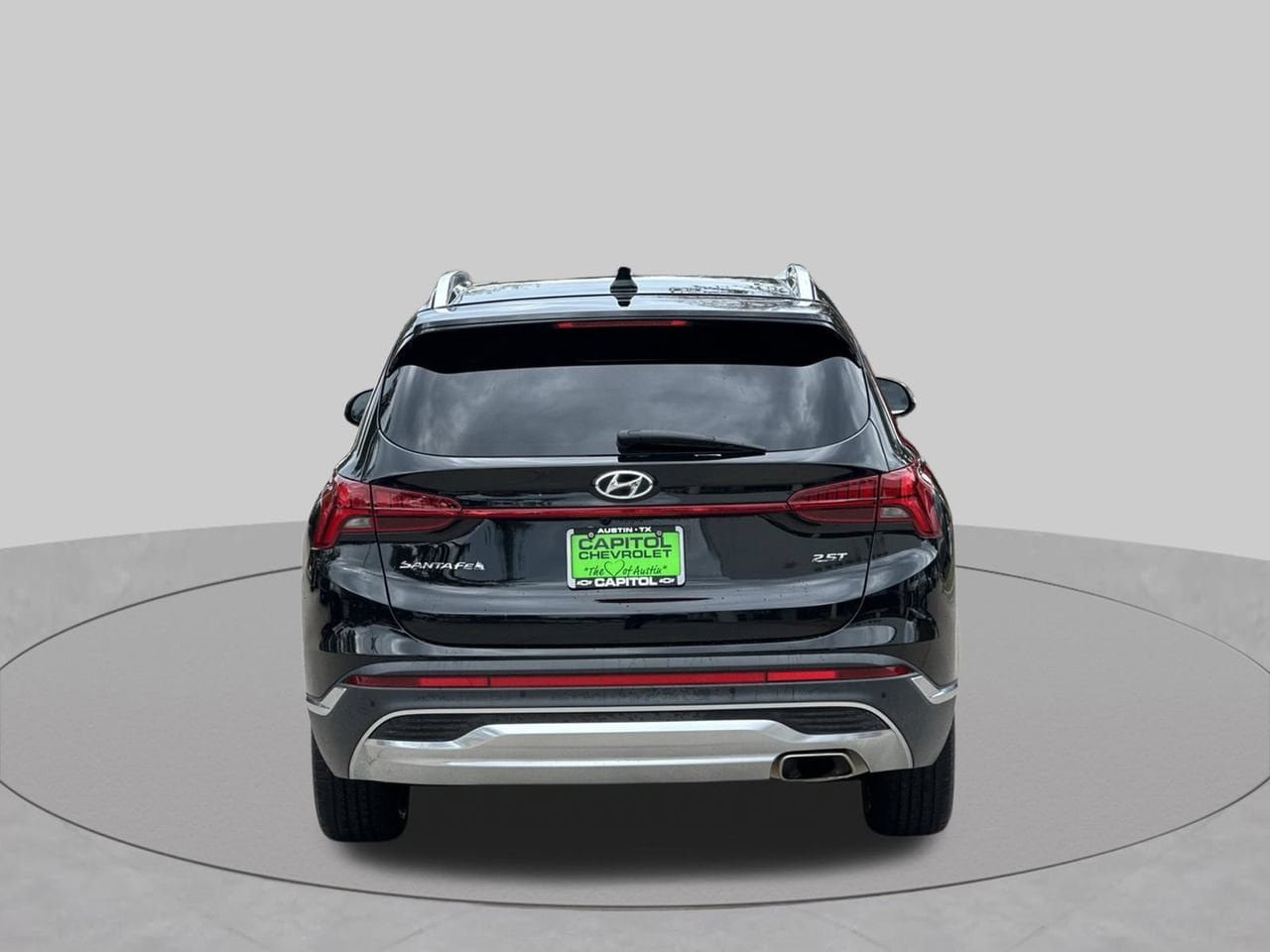 Used 2023 Hyundai Santa Fe Limited FWD image 4