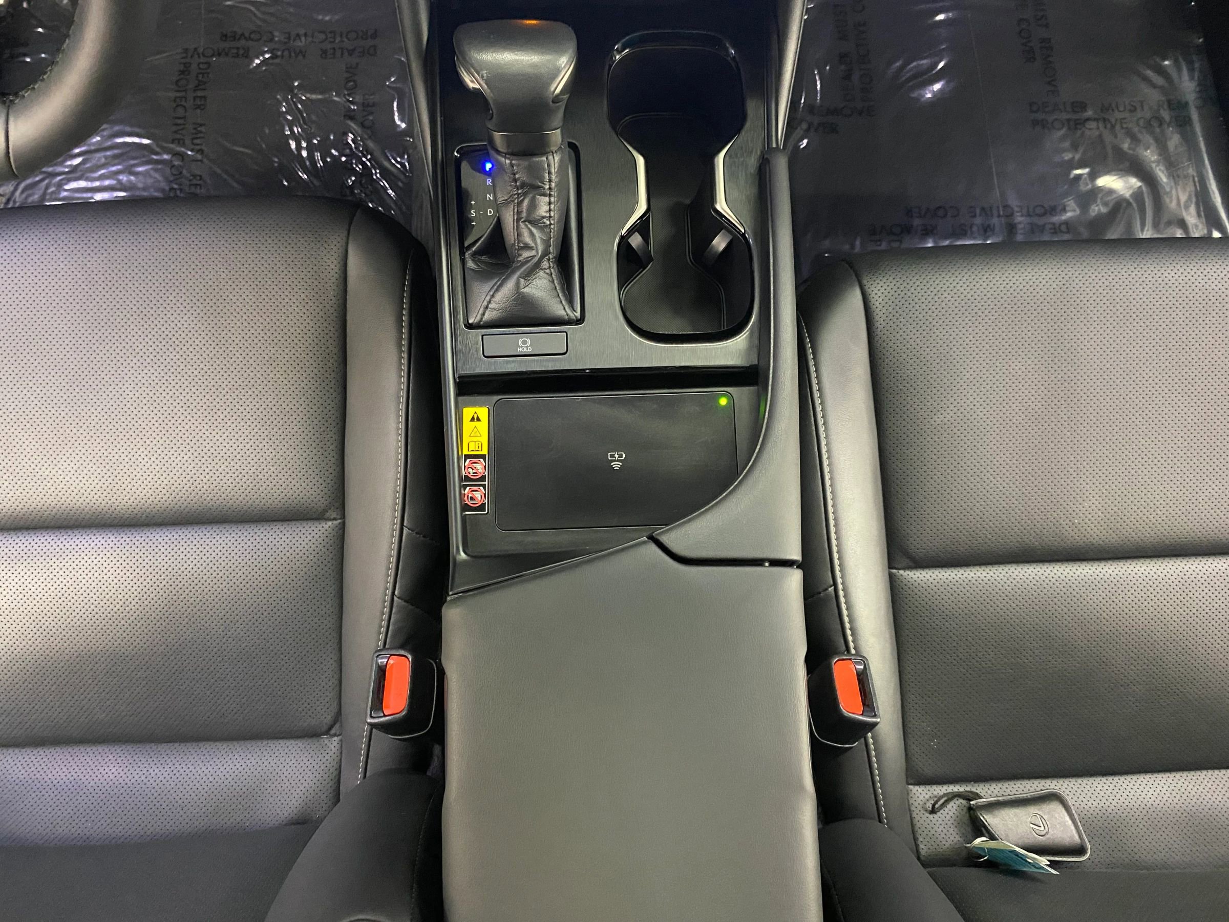 Used 2024 Lexus ES 350 w/ Premium Package image 20