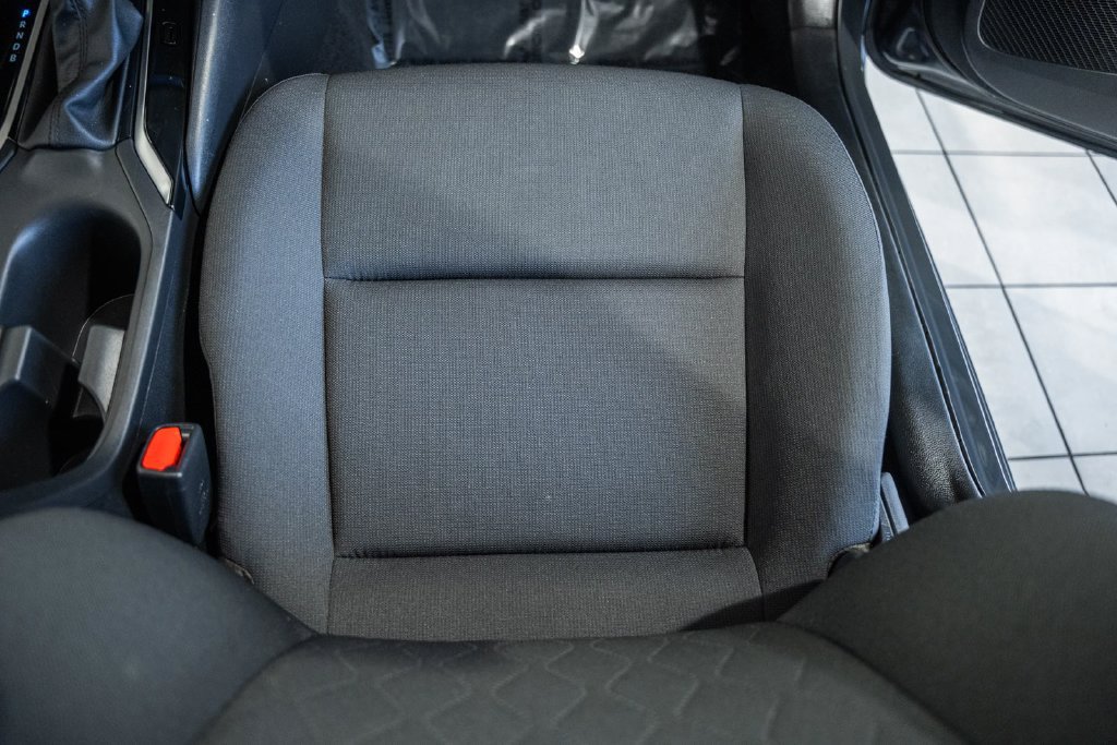 Used 2025 Toyota Corolla LE FWD image 25