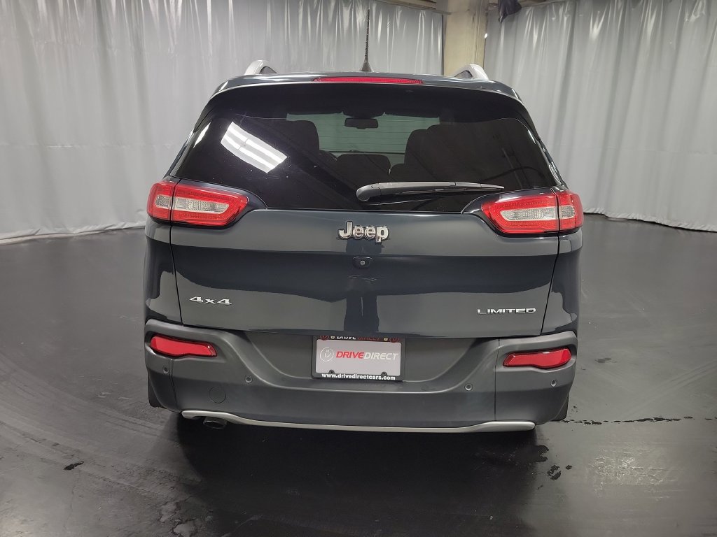 Used 2018 Jeep Cherokee Limited AWD/4WD image 8
